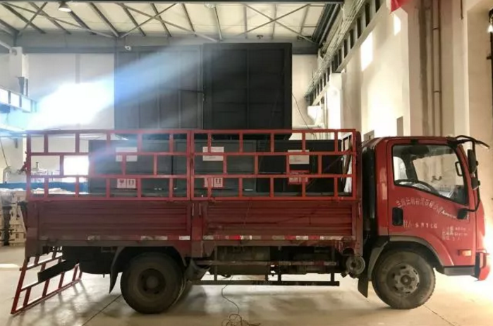 蘭州大成線(xiàn)性菲涅爾二次雙拋物面反射鏡產(chǎn)品出口海外