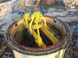 環吊安裝完成，華龍一號示范項目防城港核電3號機組“加冕”進入倒計時