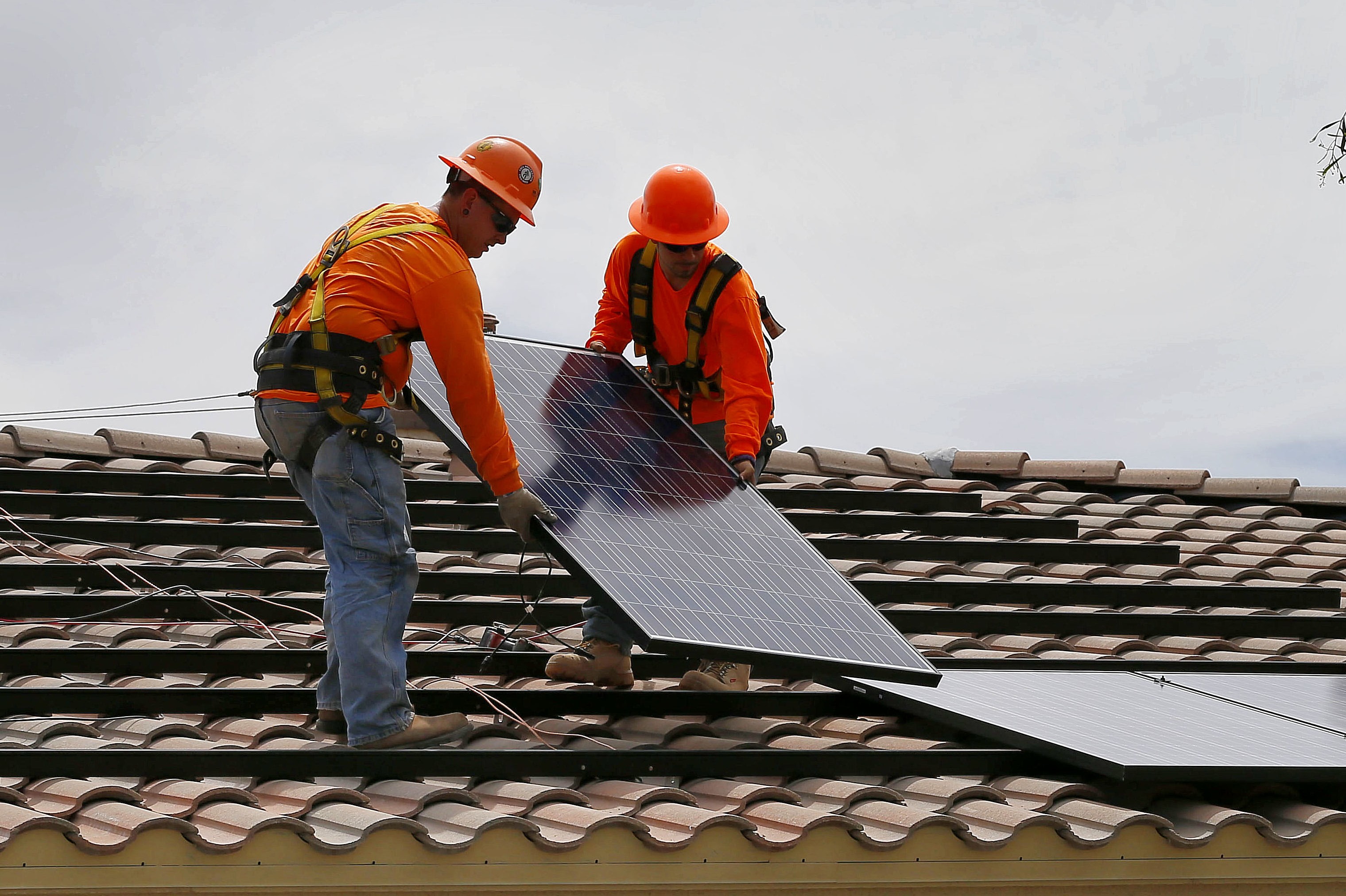 根據奧巴馬能源主管的報告，2017年太陽能工作崗位下降