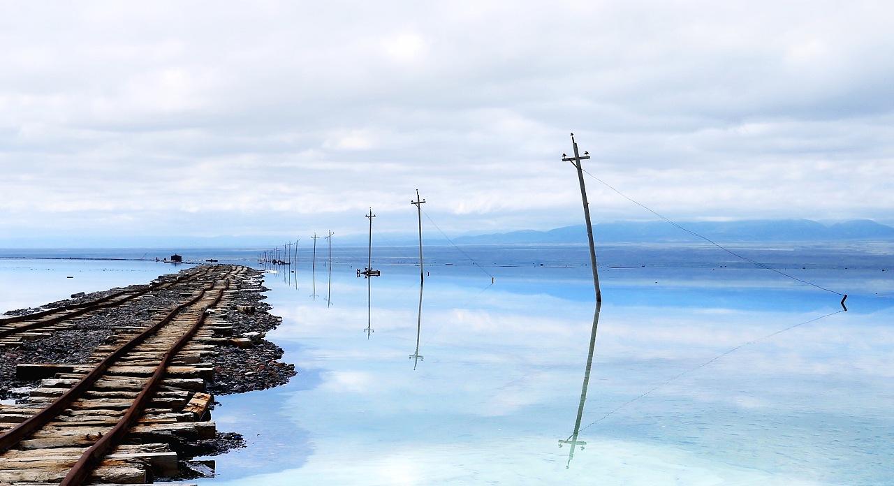 青海省太陽能發(fā)電量居全國第一