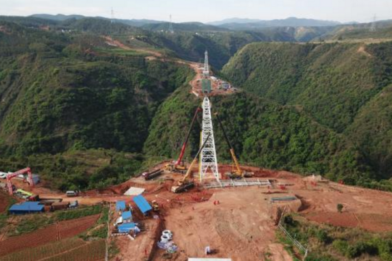 中國跨度最大天然氣管道懸索跨越吊裝成功：緬氣入川關(guān)鍵工程