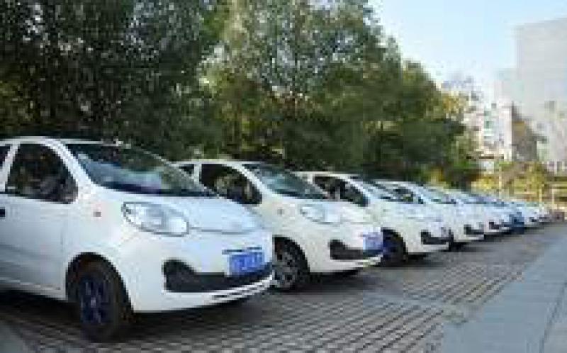 新能源汽車(chē)產(chǎn)業(yè)如何消除“超速”隱憂(yōu)？