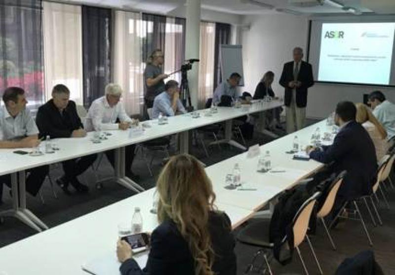 塞爾維亞監(jiān)管方面的未知因素限制了將多余的能源輸送到電網(wǎng)中