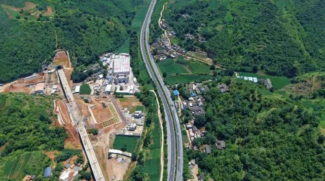 設計時速350公里！中國渝昆高鐵建設取得重大突破