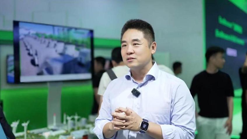 施耐德電氣：當(dāng)AI進(jìn)入產(chǎn)業(yè)主場(chǎng)，核心技術(shù)+場(chǎng)景知識(shí)帶來(lái)價(jià)值最大化