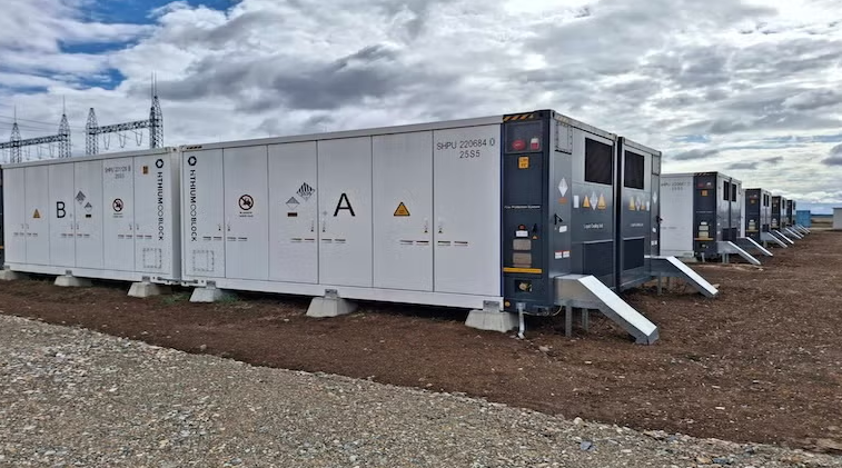 保加利亞Tenevo混合能源項(xiàng)目啟動(dòng)電池儲(chǔ)能系統(tǒng)