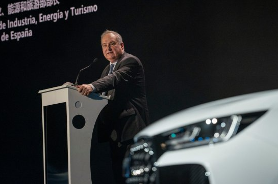 Stellantis與寧德時(shí)代在西班牙啟動(dòng)電動(dòng)汽車電池工廠建設(shè)