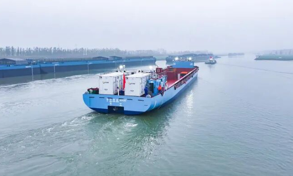 寧德時代發布全球唯一的“船-岸-云”零碳航運一體化解決方案