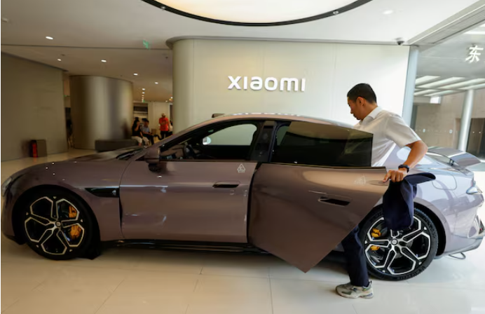 小米集團啟動新一代SU7電動汽車預(yù)訂